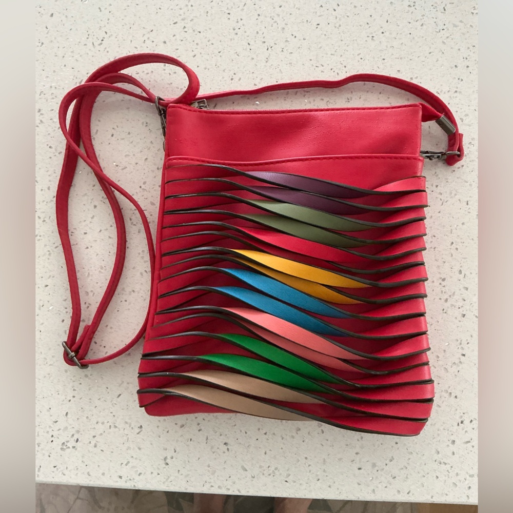 Mellow World Faux Red Leather Fun crossbody handbag. Contemporary ~Colorful